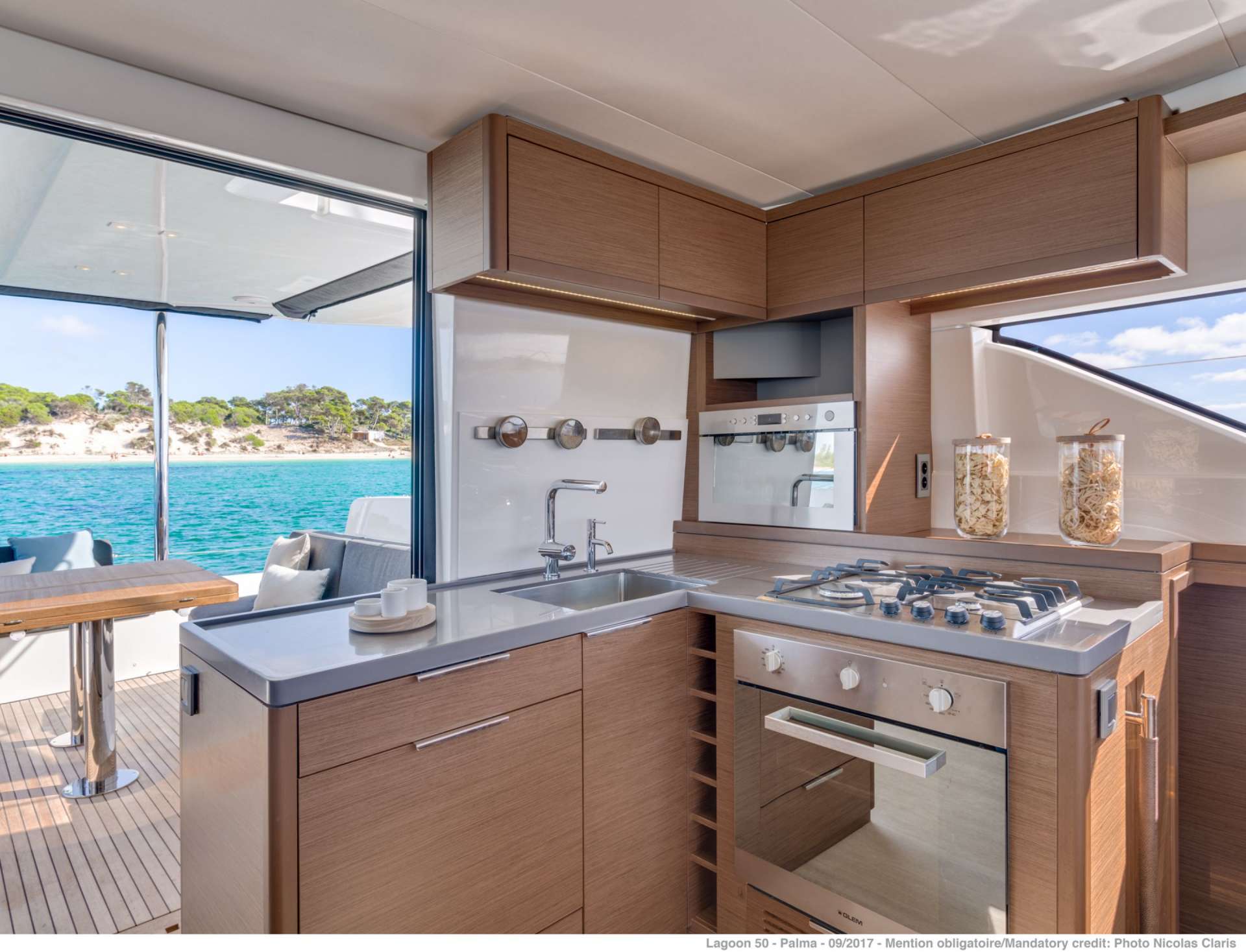 Luxury Crewed Catamaran OHANA photo 4