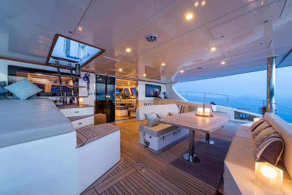 Luxury Crewed Catamaran OMBRE BLU photo 7