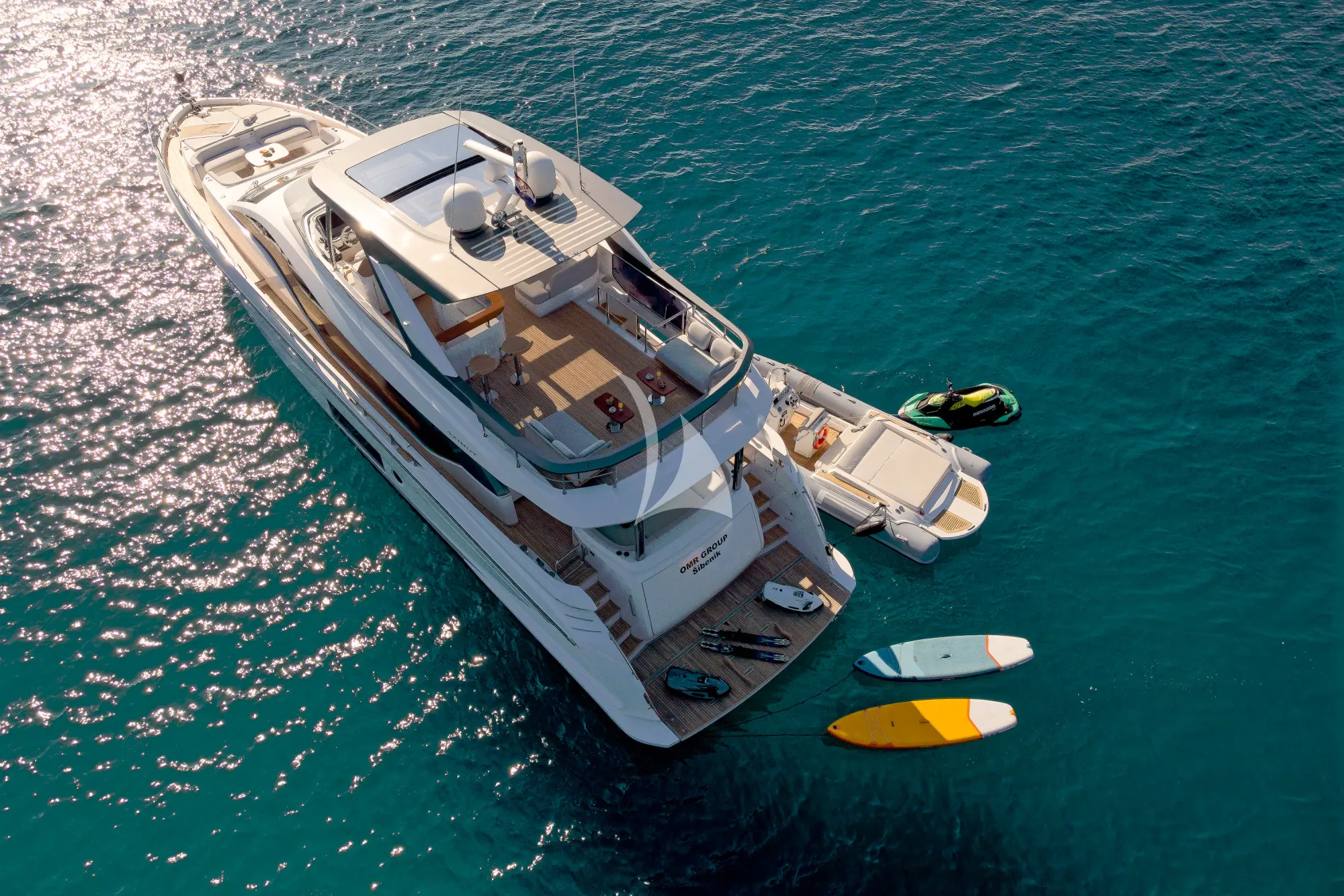 Luxury Crewed Motor Yacht OMR GROUP photo 4