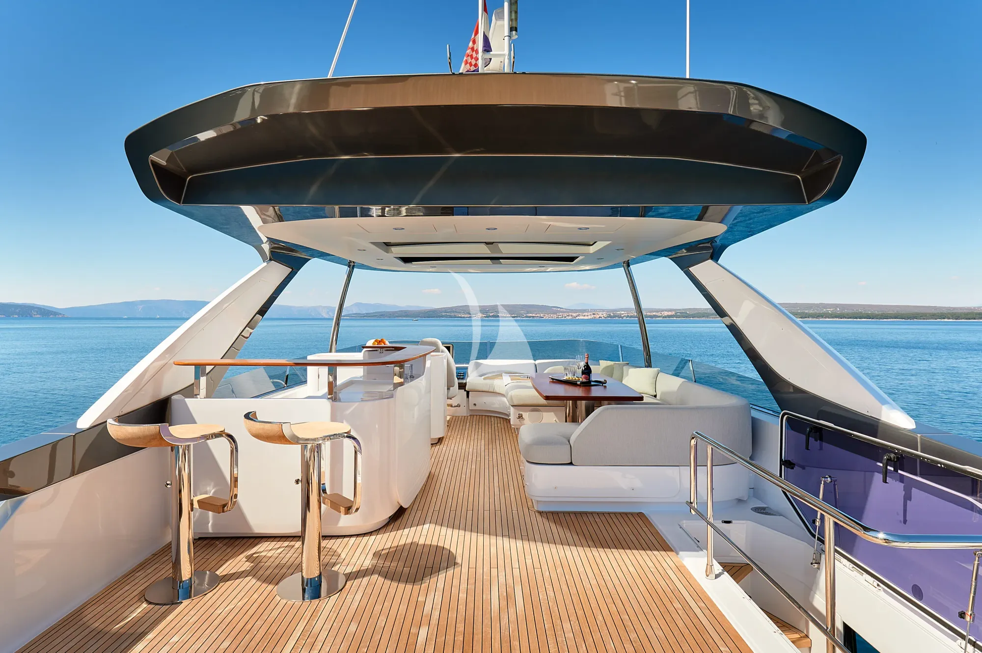 Luxury Crewed Motor Yacht OMR GROUP photo 6