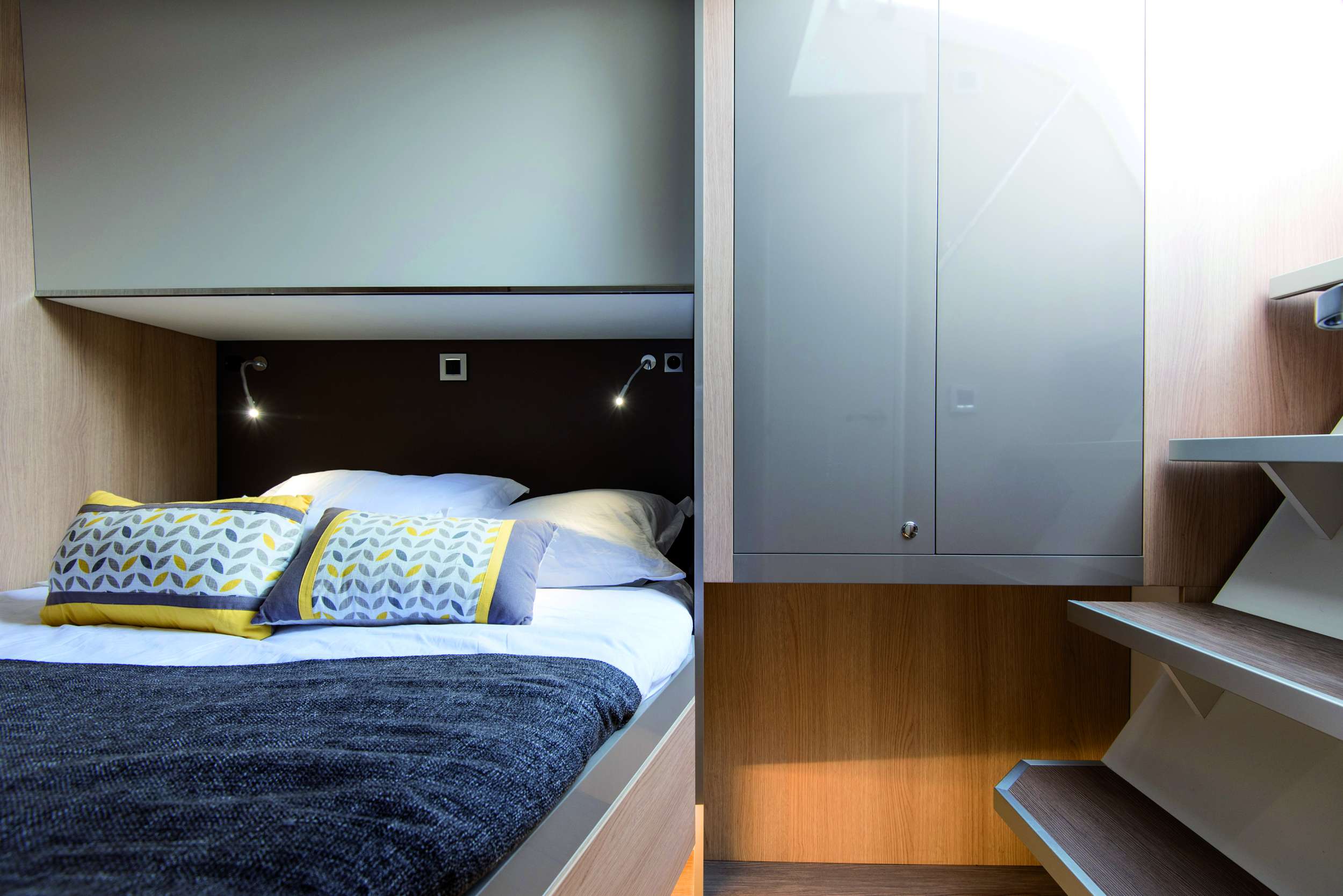 Crewed Catamaran ONLY ONE LIFE photo 7