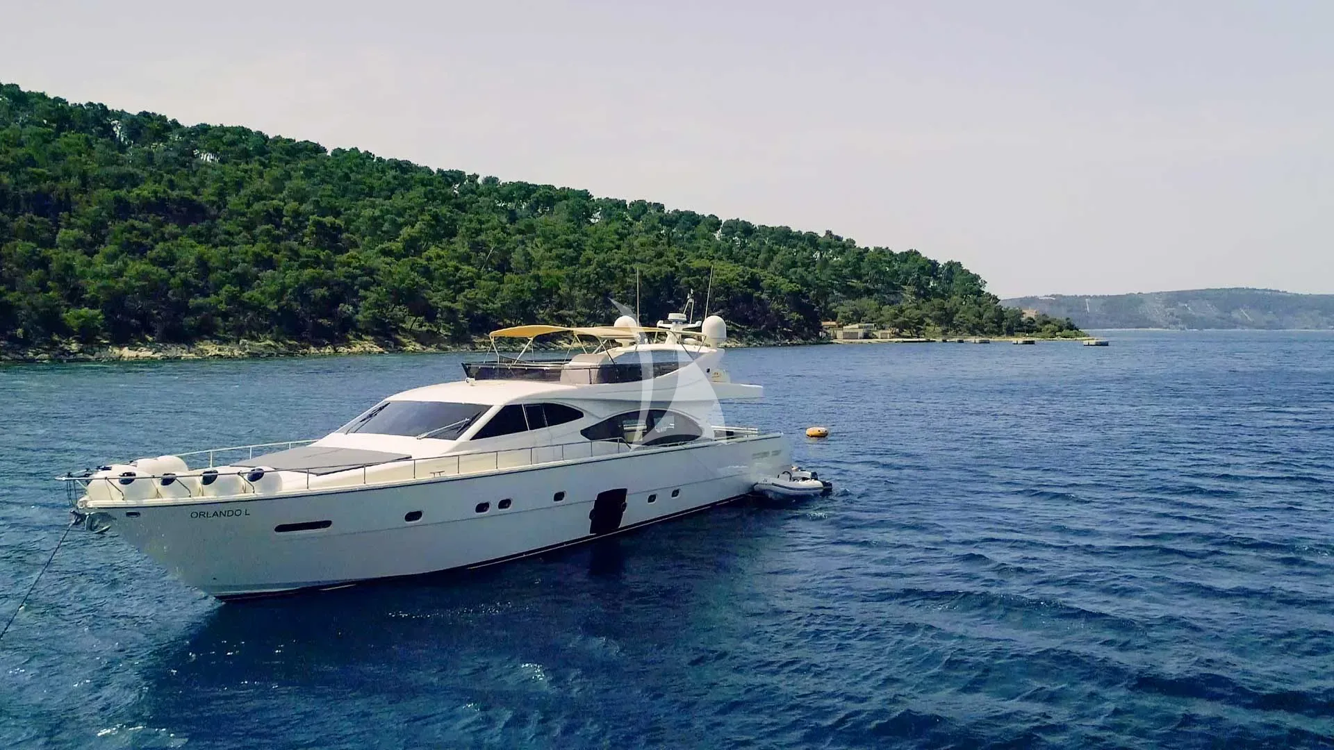 Luxury Crewed Motor Yacht ORLANDO L photo 8