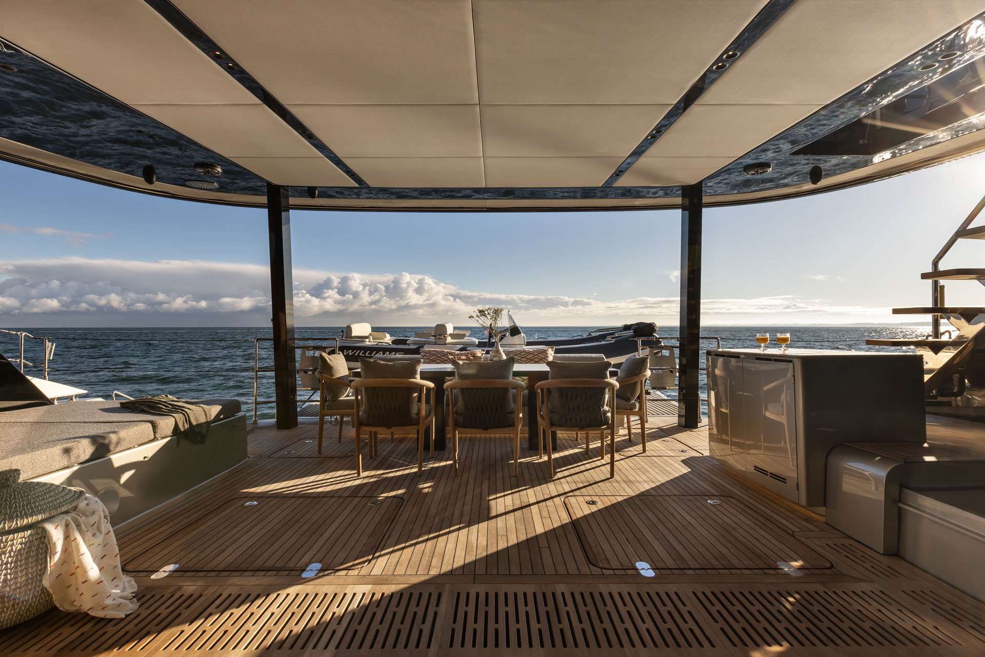 Luxury Crewed Catamaran OTOCTONE photo 7