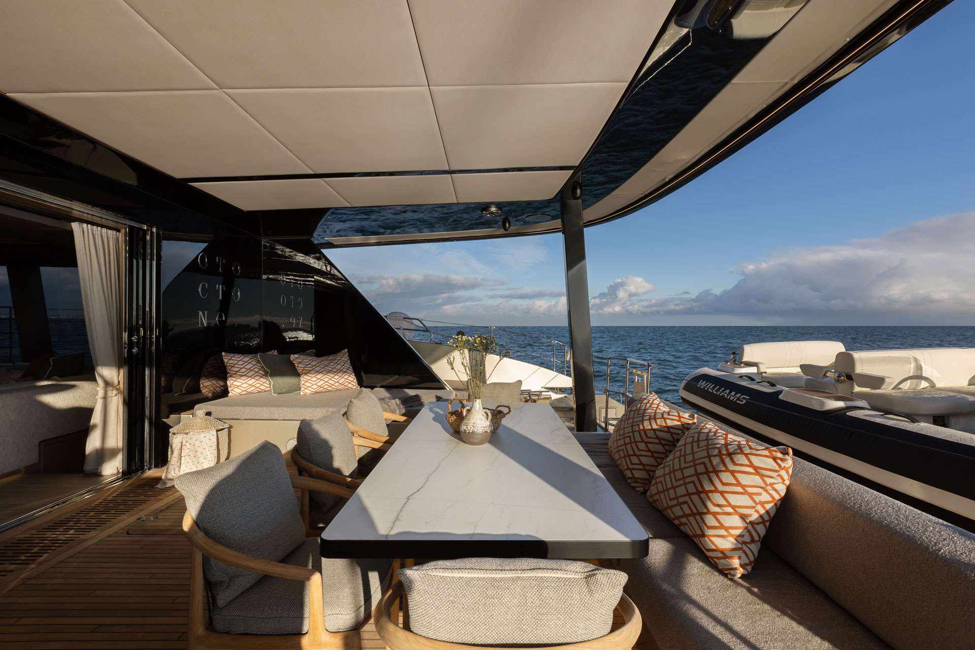 Luxury Crewed Catamaran OTOCTONE photo 8