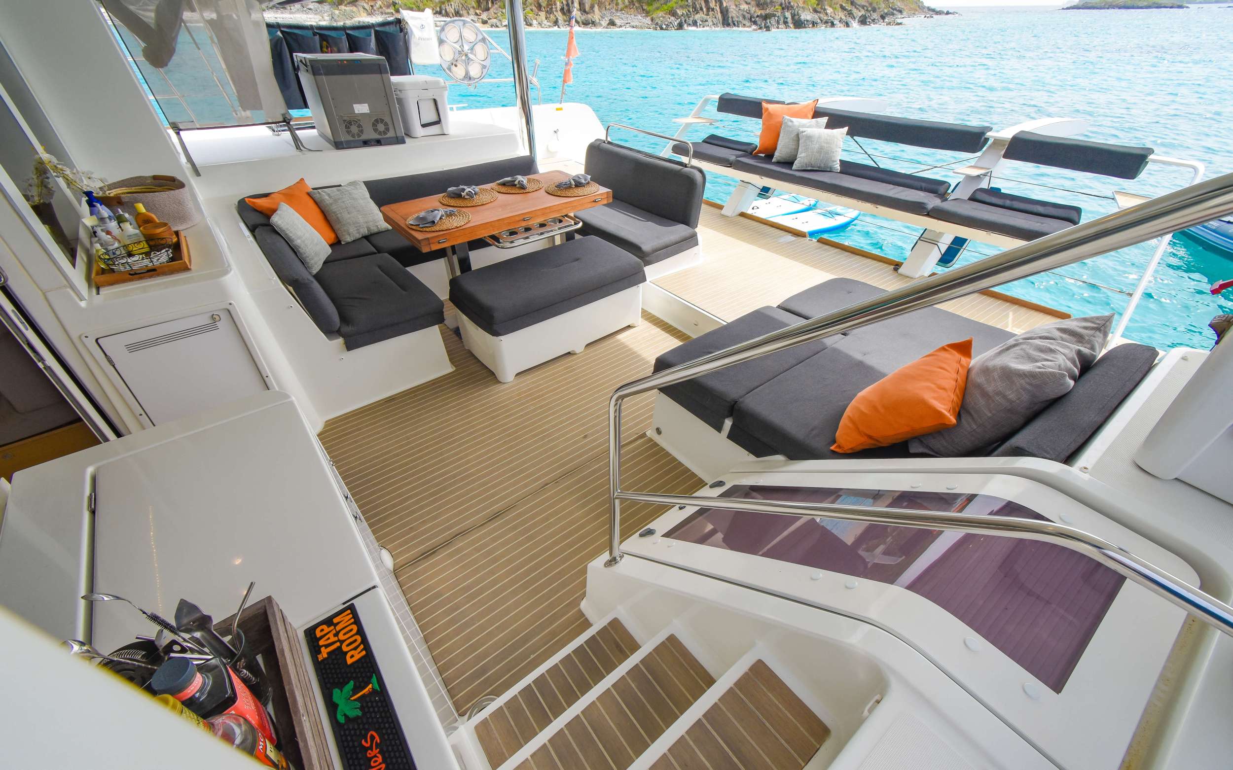 Luxury Crewed Catamaran OUI CHERIE photo 8