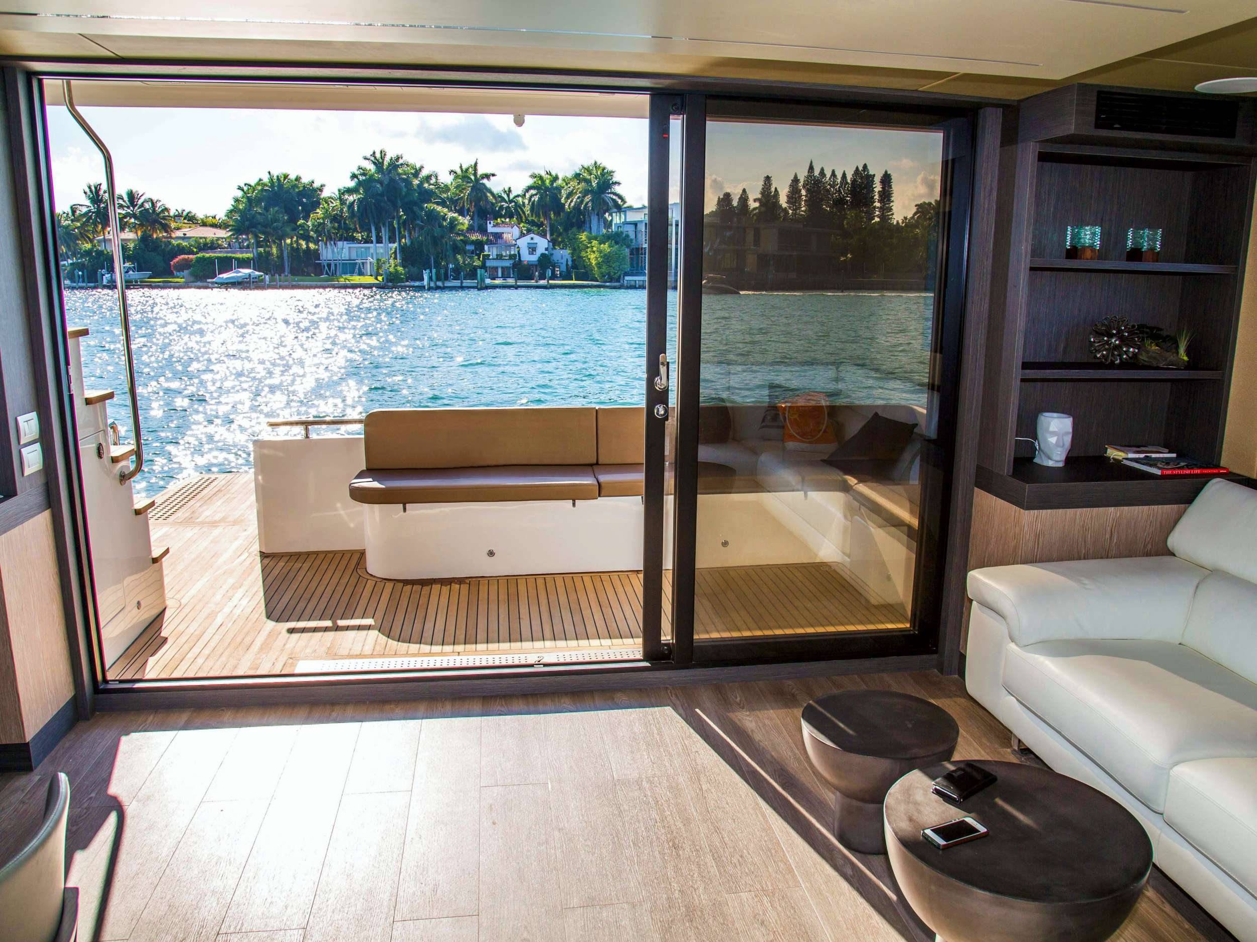 Crewed Power Catamaran OVER REEF photo 8