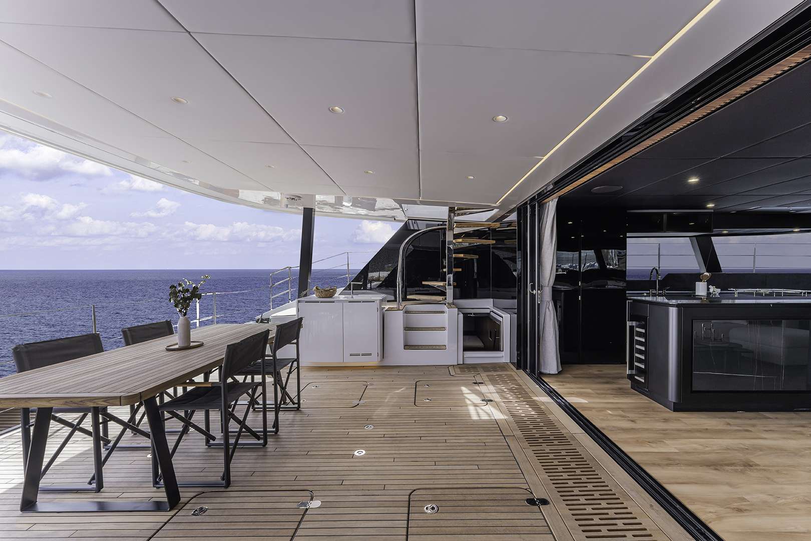 Luxury Crewed Catamaran OYA photo 6