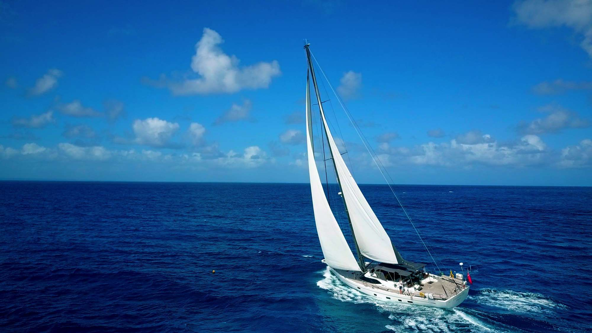 Crewed Sailing Yacht CHAMPAGNE HIPPY