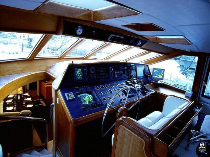 Luxury Crewed Sailing Yacht PACIFIC EAGLE photo 7