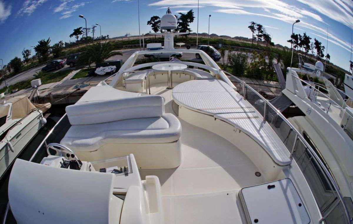 Crewed Motor Yacht PALMYRA photo 4