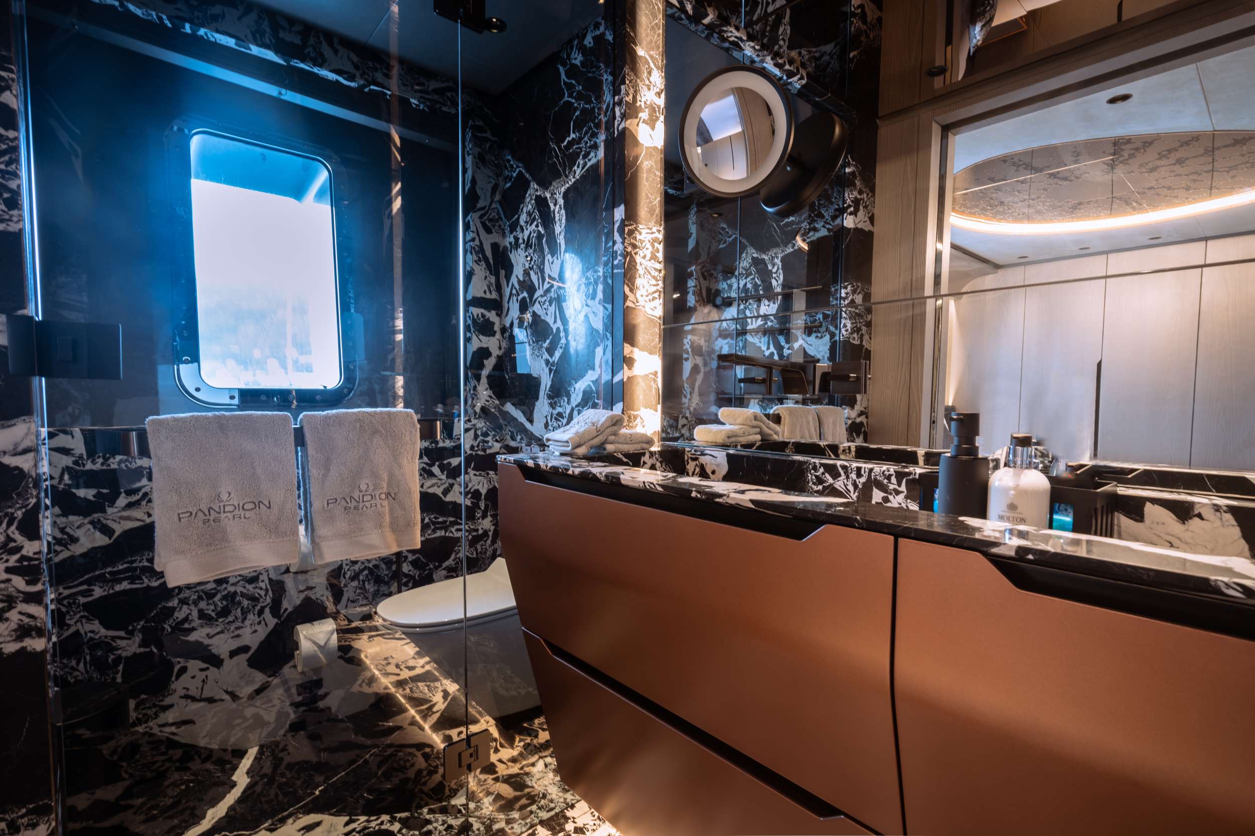 Luxury Crewed Motor Yacht PANDION PEARL photo 5