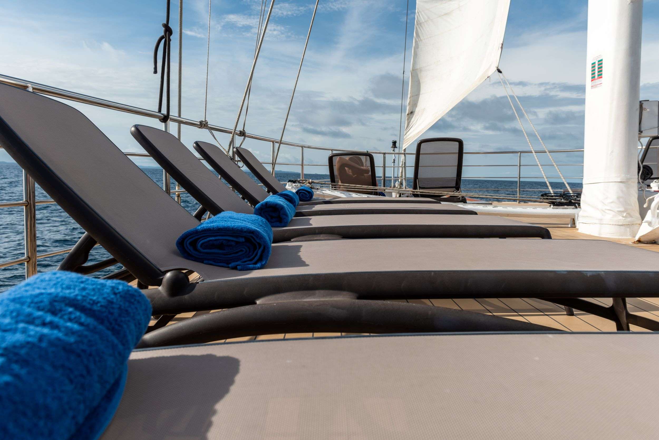 Crewed Sailing Yacht PANORAMA photo 3
