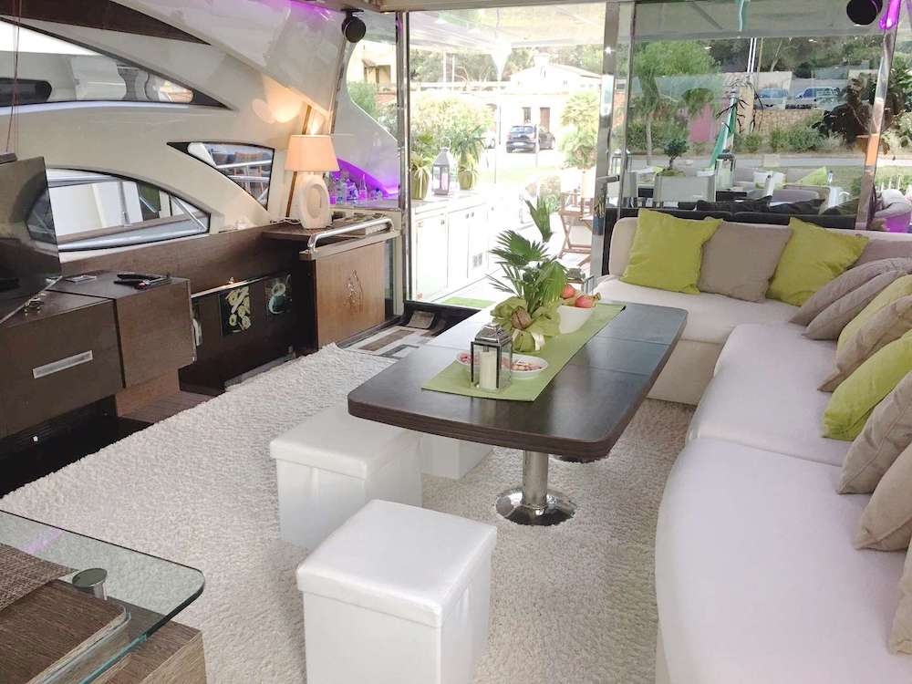 Crewed Motor Yacht PANTHERA photo 5