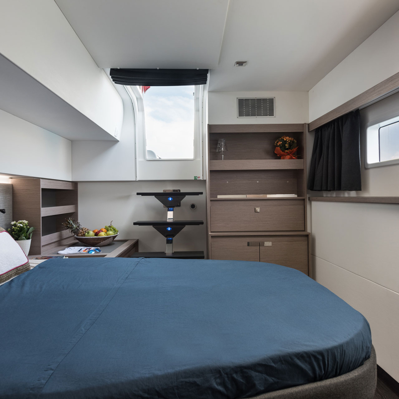 Crewed Catamaran PAPA CHARLIE photo 3