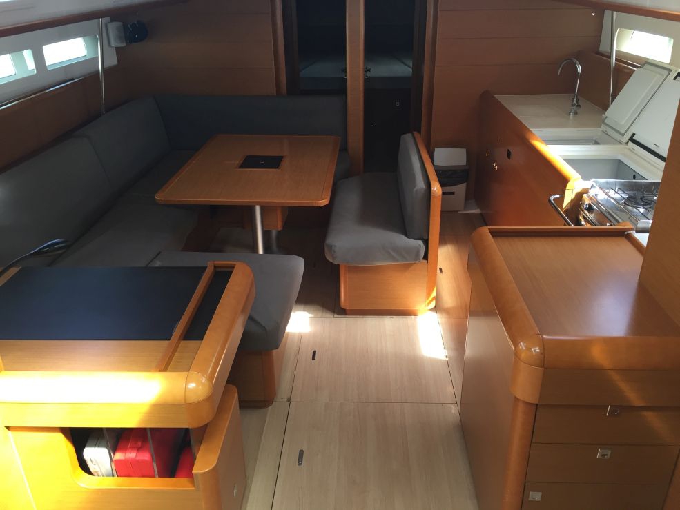 Bareboat Sailing Yacht PARTENOPE photo 3