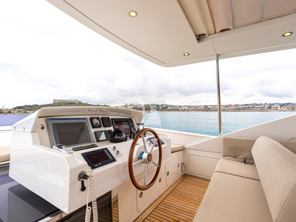 Crewed Motor Yacht PASSION photo 7