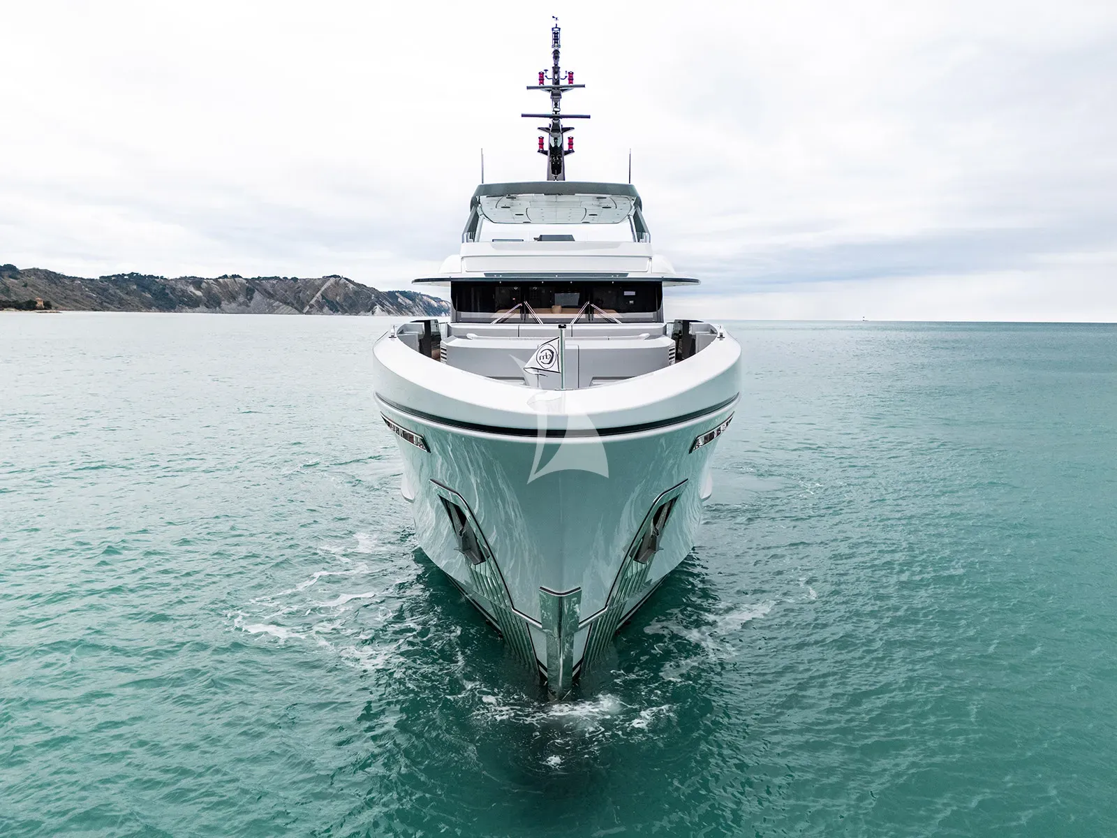 Luxury Crewed Motor Yacht PAZIENZA photo 4