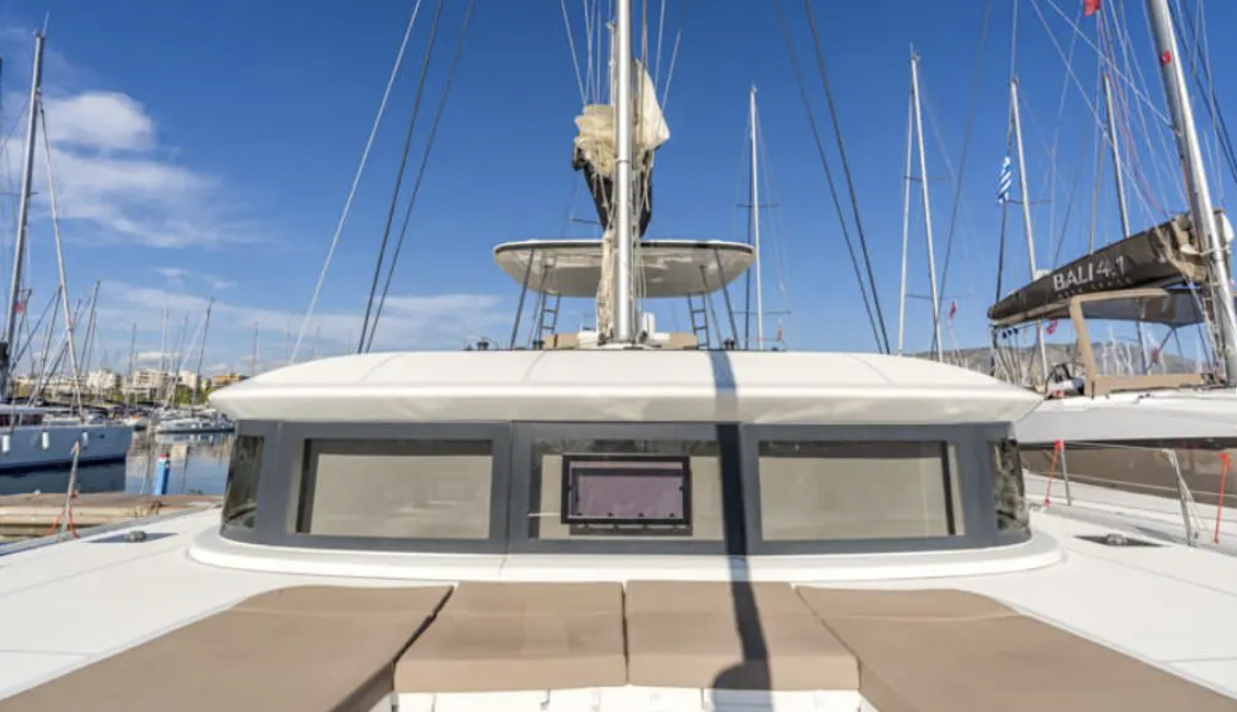 Crewed Catamaran PELAGIC CAT photo 3