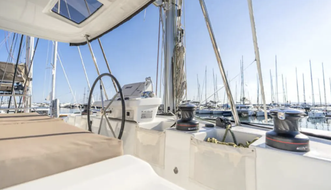 Crewed Catamaran PELAGIC CAT photo 7