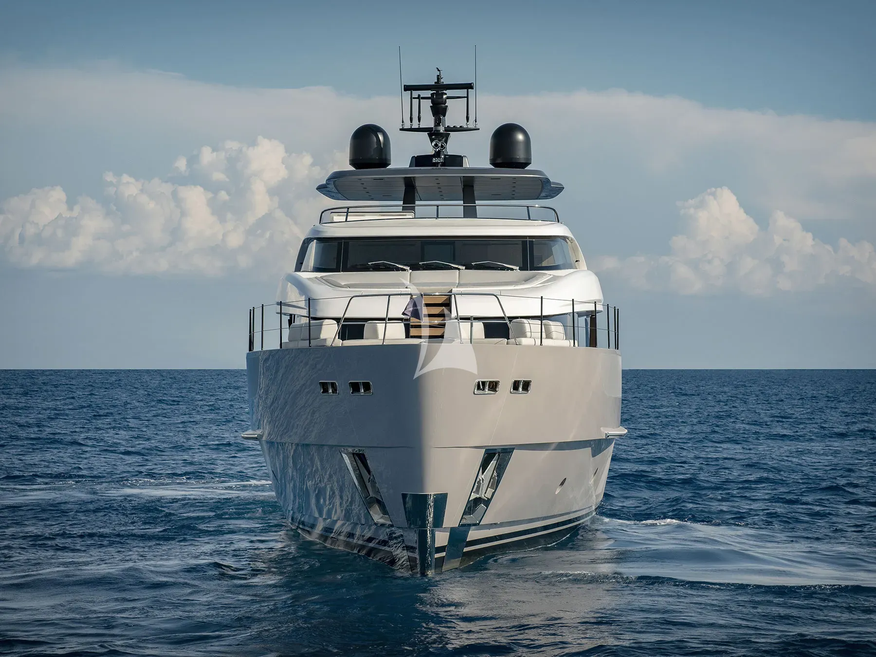 Luxury Crewed Motor Yacht PENGUINS photo 3