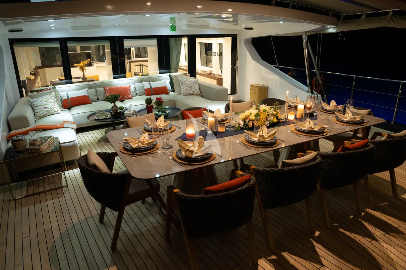 Luxury Crewed Sailing Yacht PERLA DEL MARE photo 8