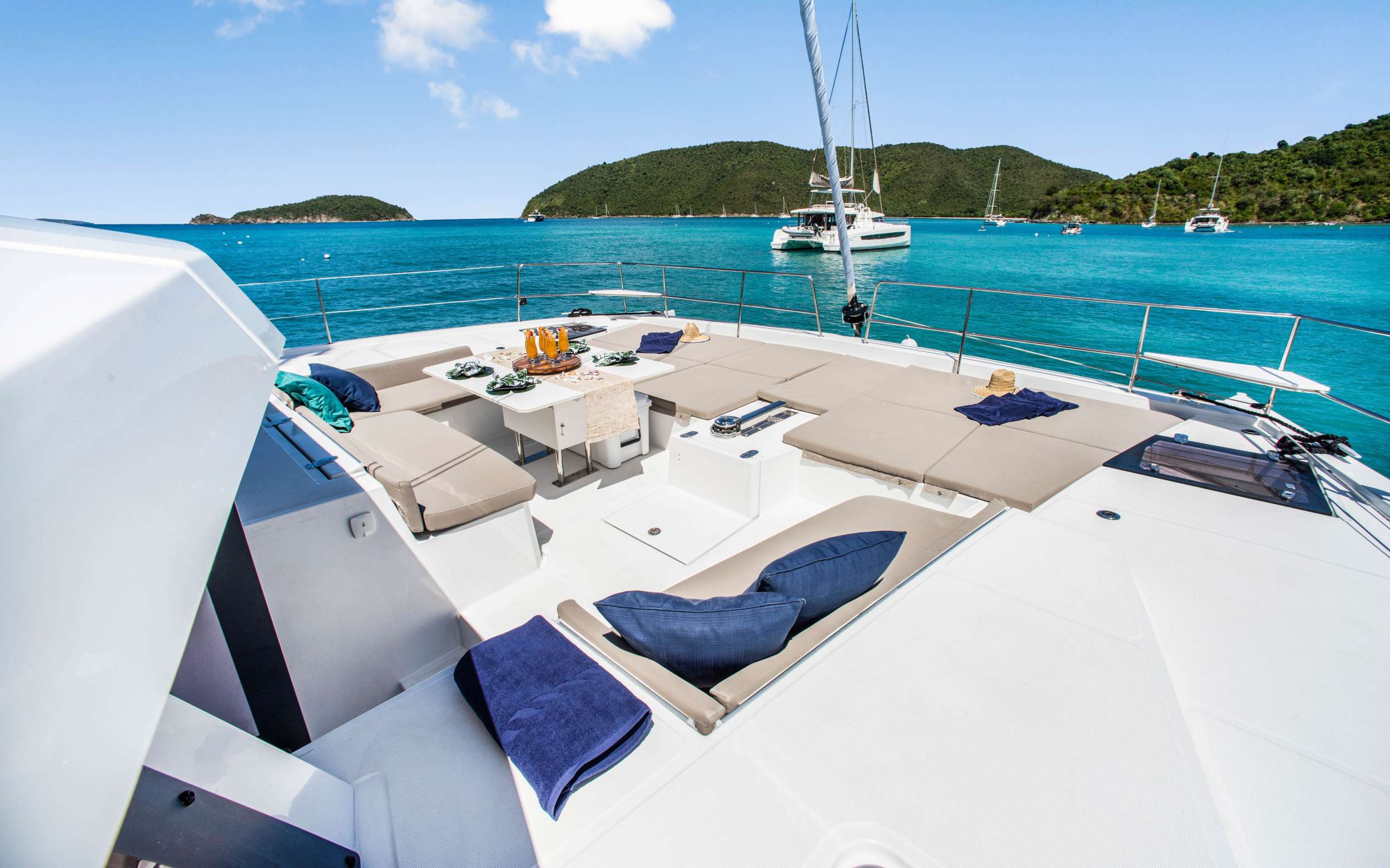 Crewed Sailing Catamaran PERMABEAR photo 5