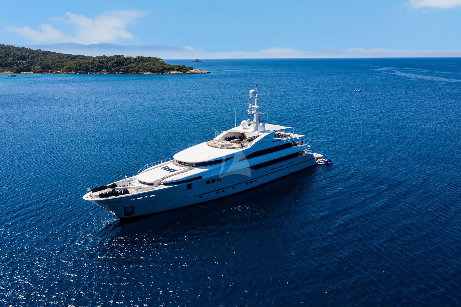 Luxury Crewed Motor Yacht PERSEFONI 1 photo 3