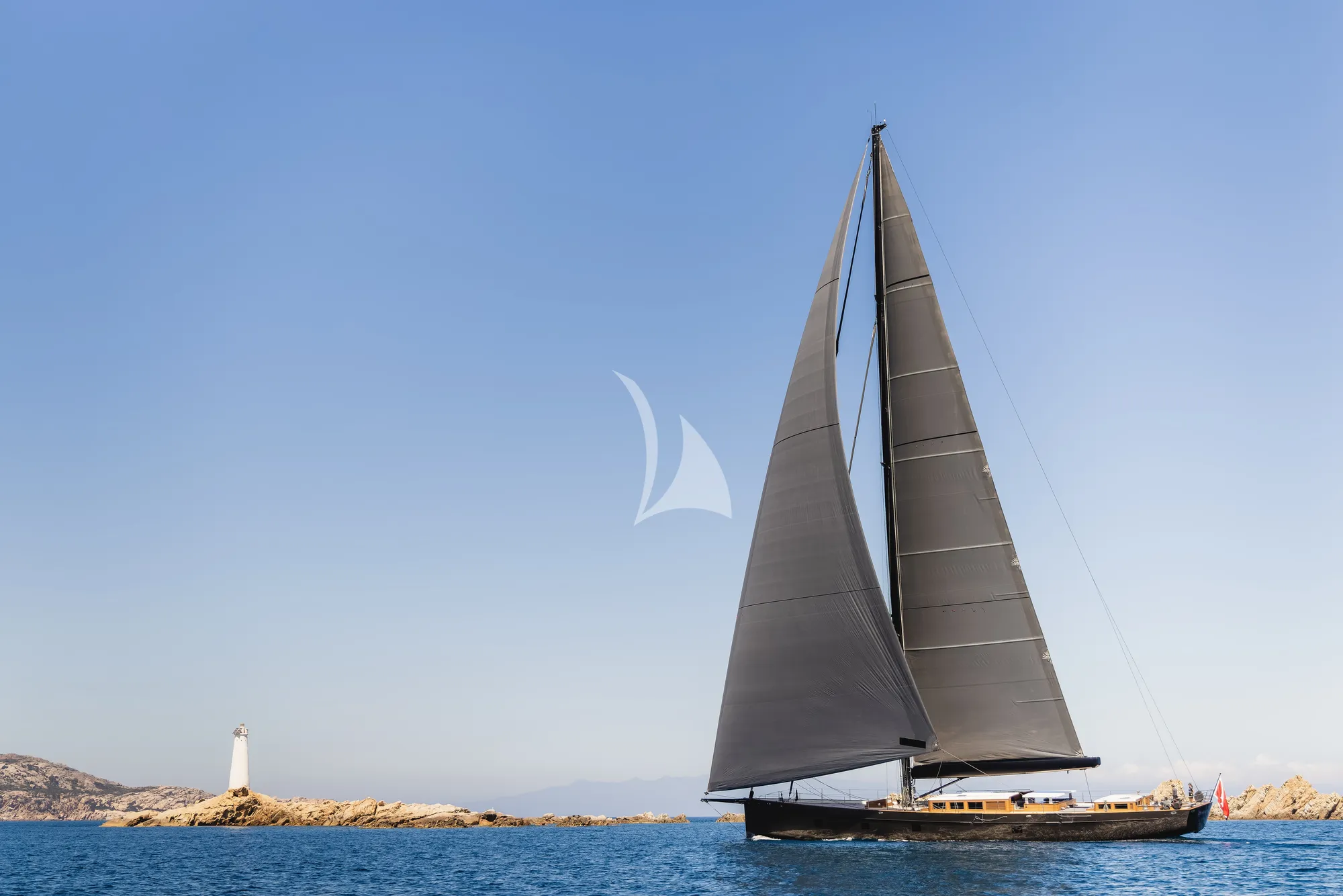 Luxury Crewed Sailing Yacht PERSEVERANCE 1 photo 5