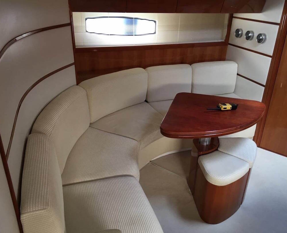 Crewed Motor Yacht Pershing 50 photo 8