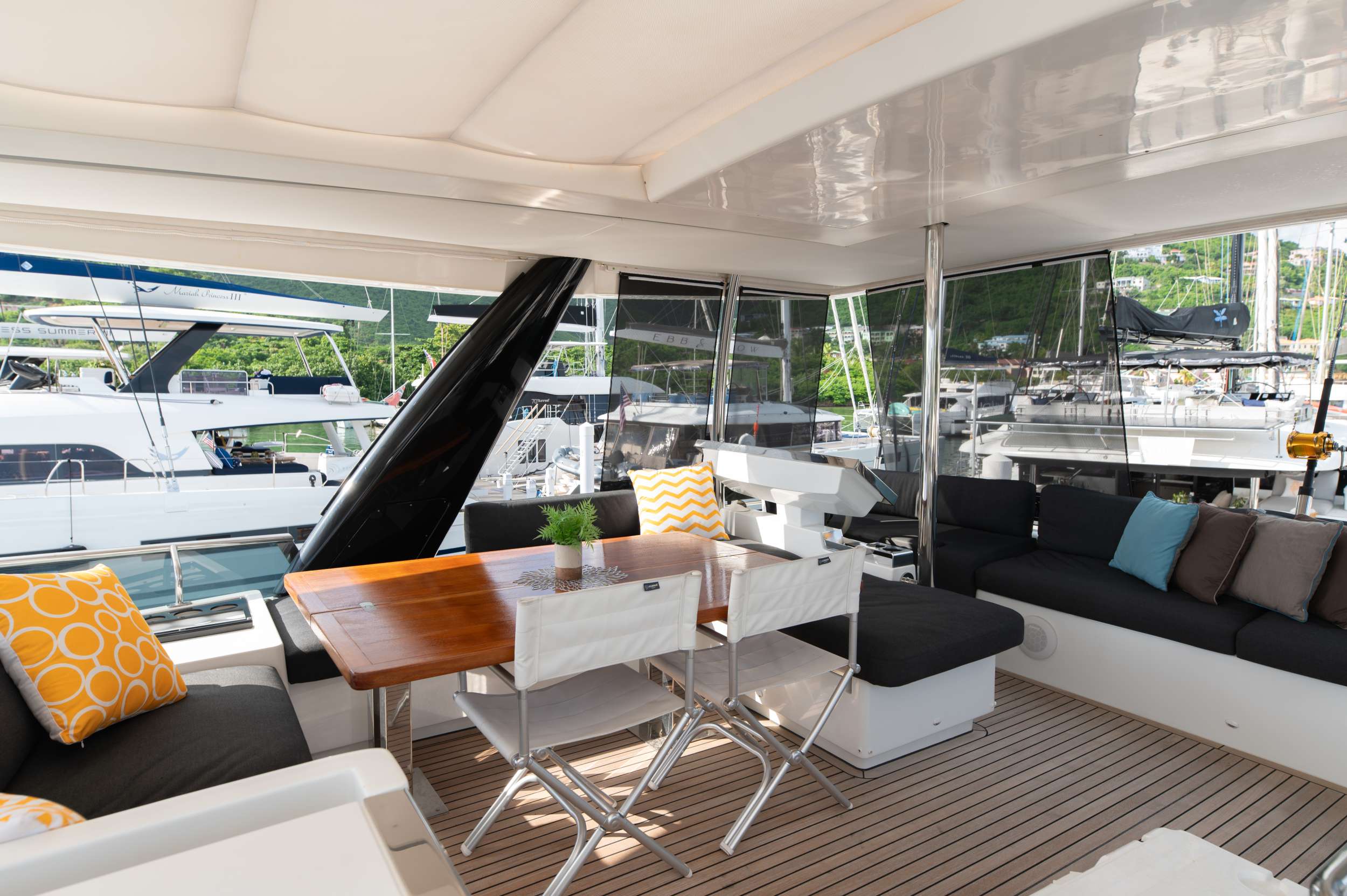 Luxury Crewed Catamaran PHILOTIMO photo 8