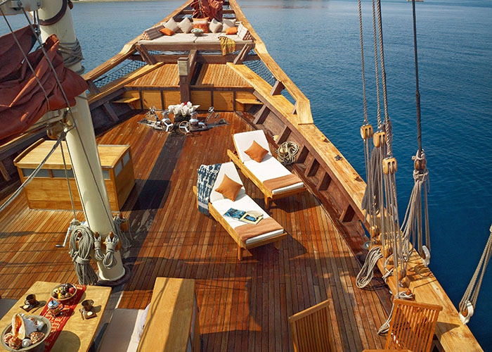 Luxury Crewed Sailing Yacht Phinisi 50 photo 6