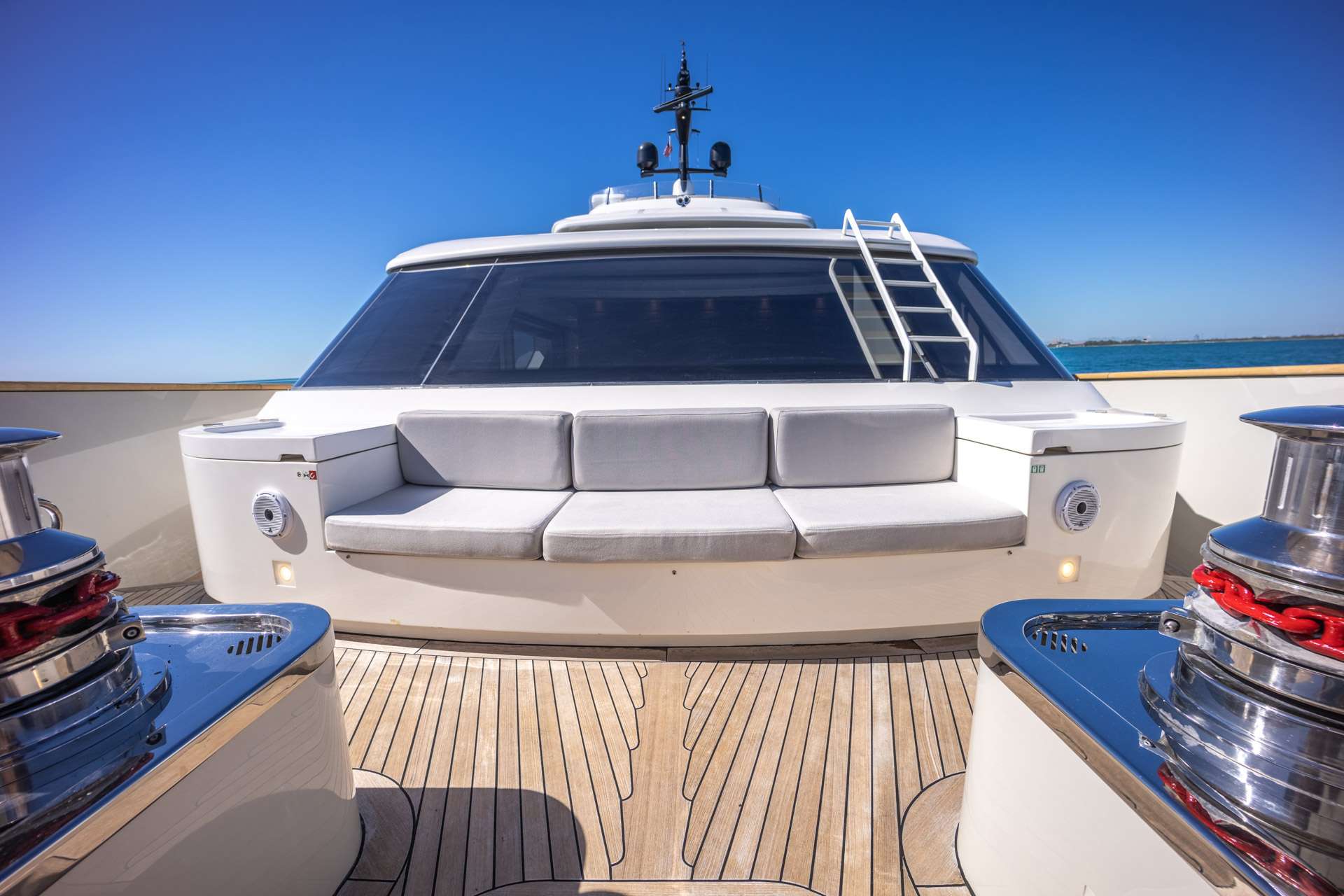 Luxury Crewed Motor Yacht PHOENIX photo 6