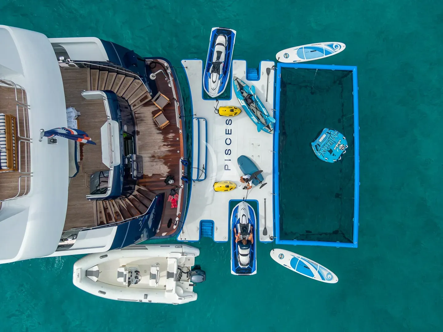 Luxury Crewed Motor Yacht PISCES photo 6