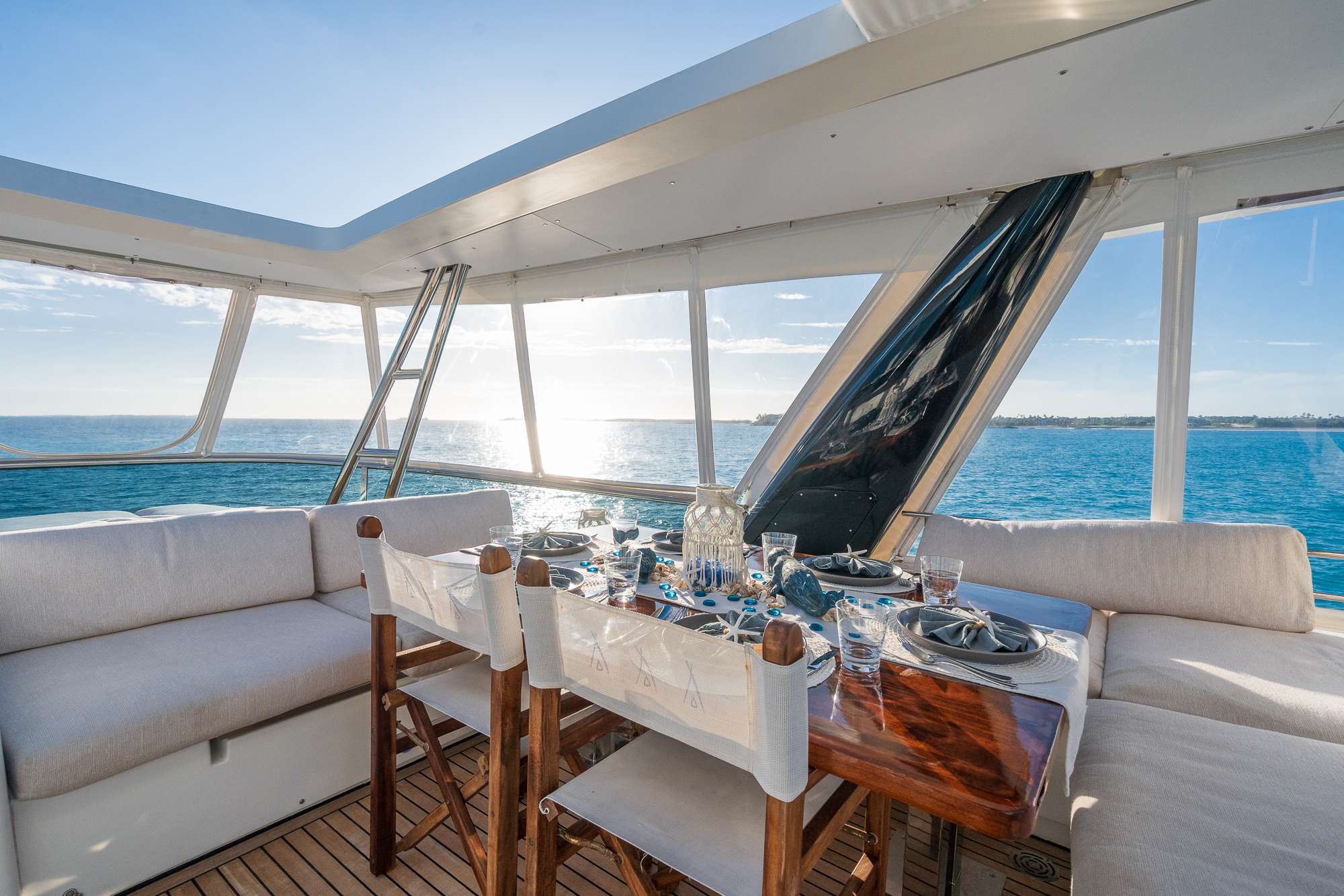 Crewed Power Catamaran PLAYTIME photo 4