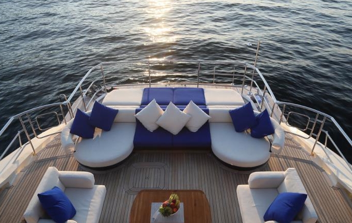 Luxury Crewed Motor Yacht PLUS TOO photo 3