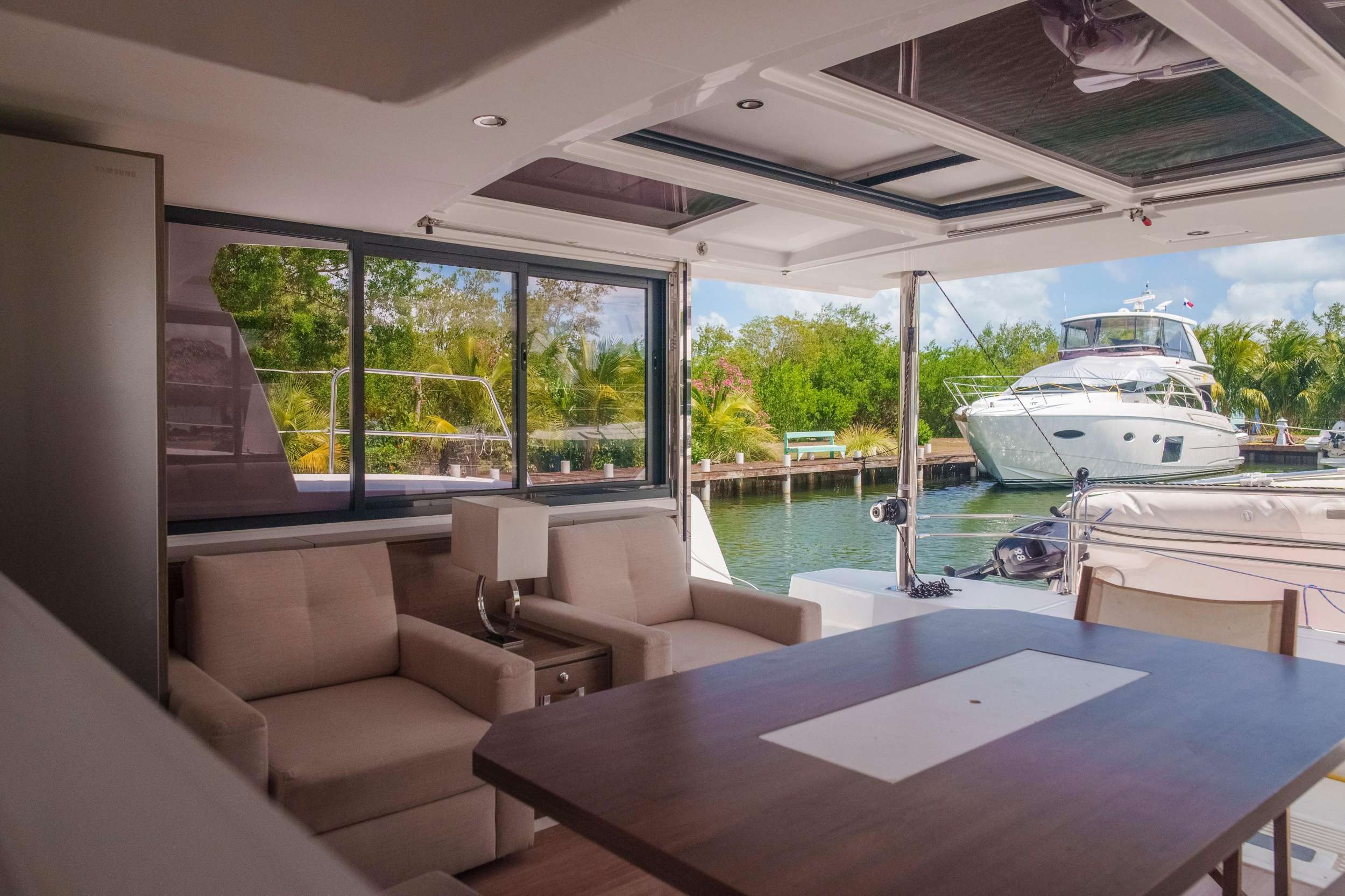 Catamaran POINT CLEAR photo 8