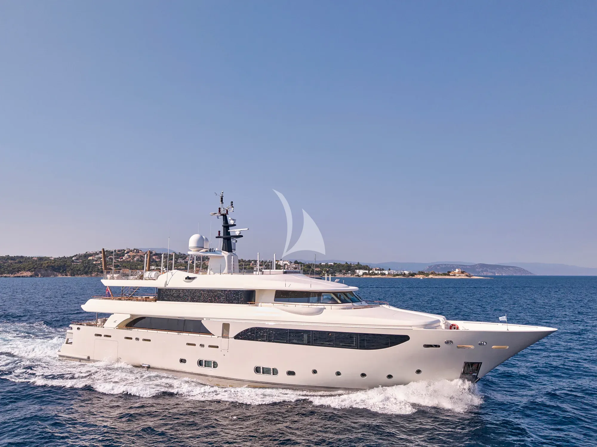 Luxury Crewed Motor Yacht PHOTON photo 3