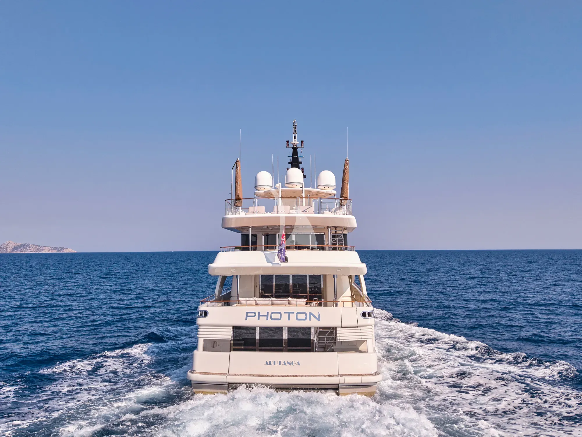 Luxury Crewed Motor Yacht PHOTON photo 4