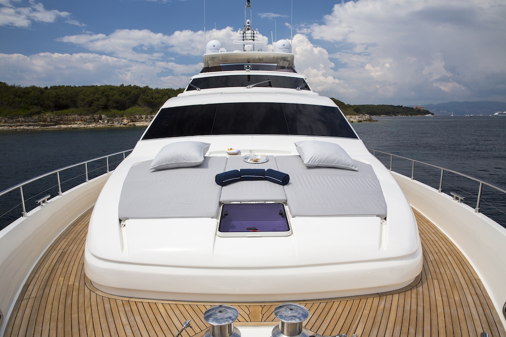 Crewed Motor Yacht PORTHOS SANS ABRI photo 7