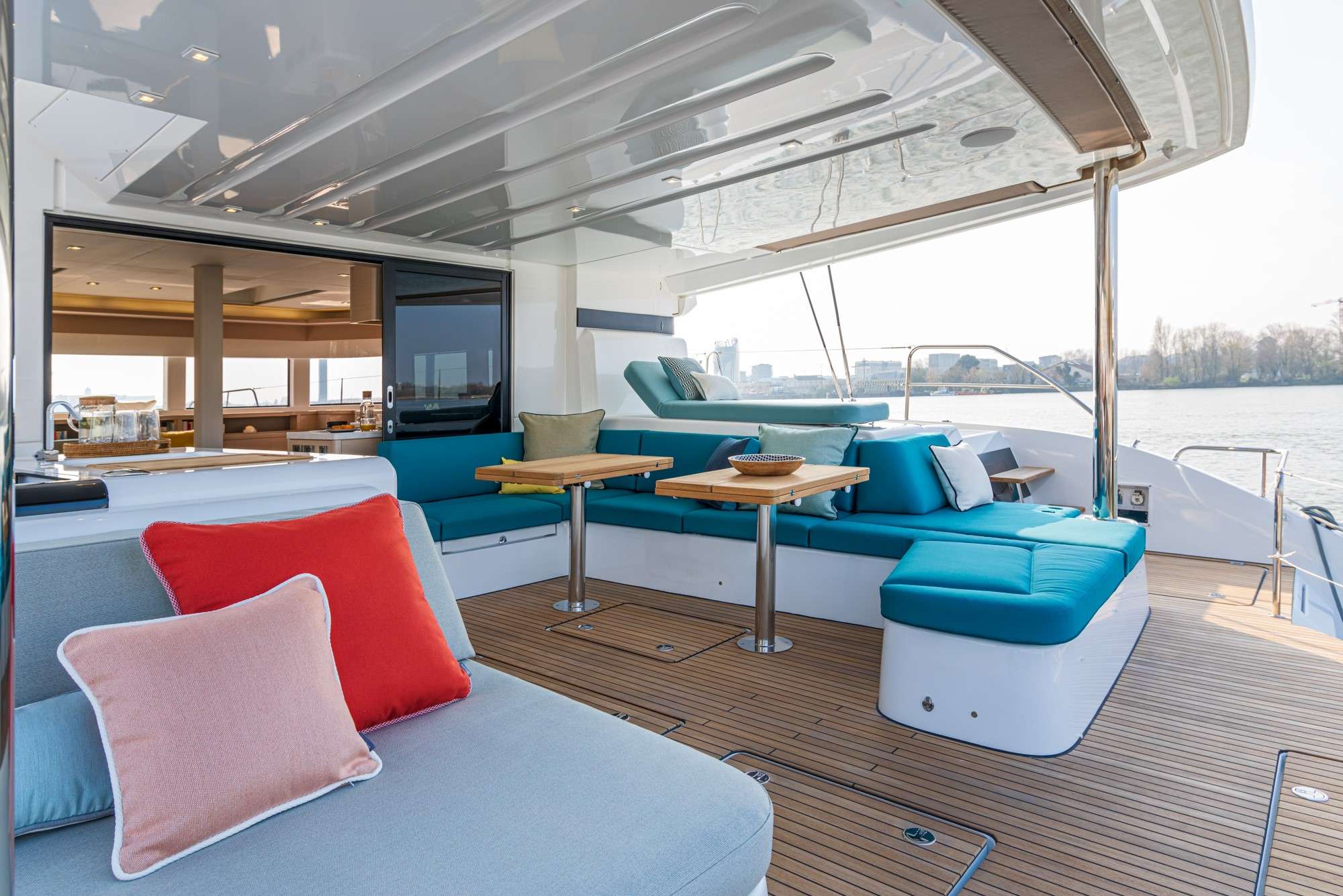 Crewed Catamaran POSEIRA photo 7