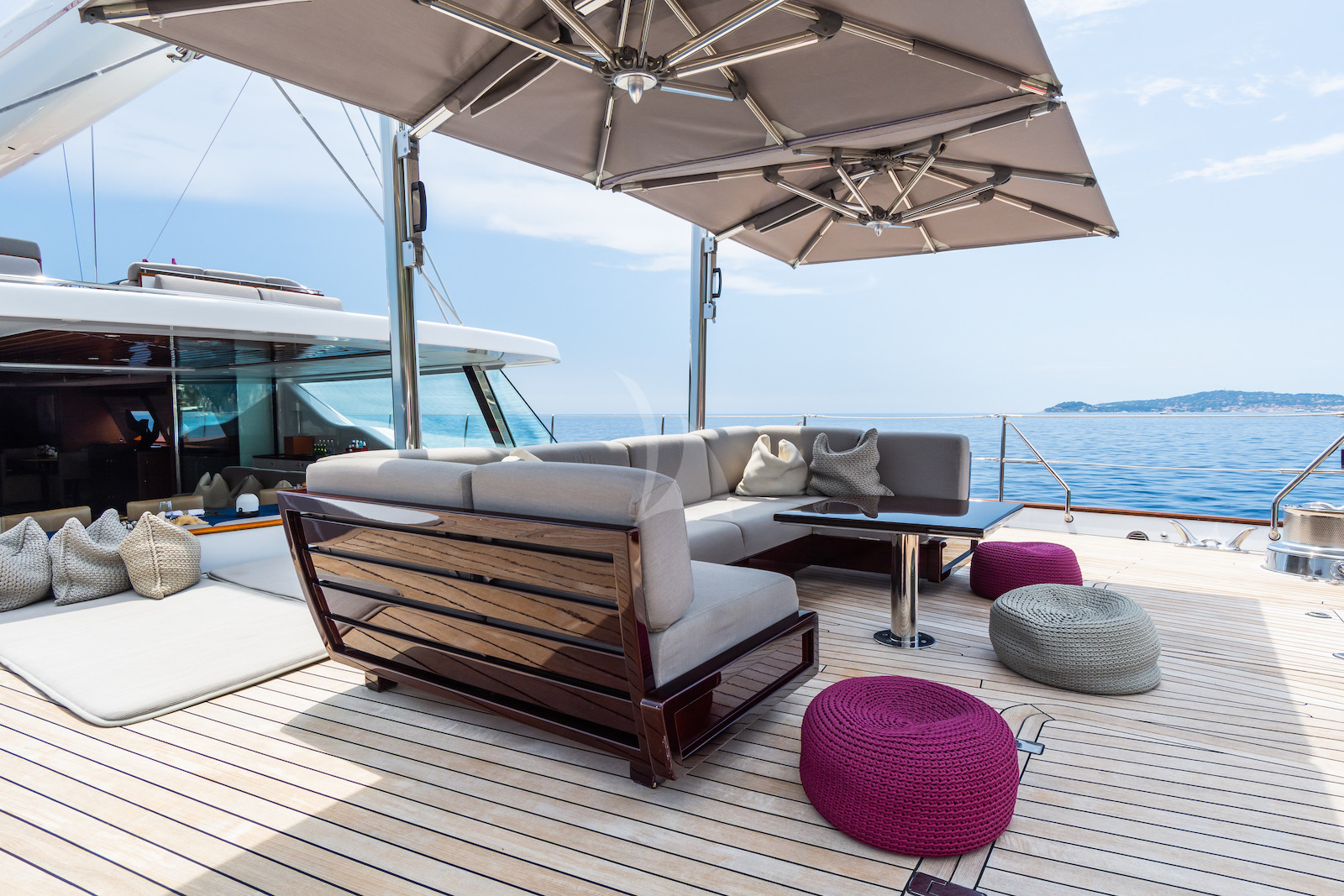 luxury Crewed Sailing Yacht PRANA photo 6