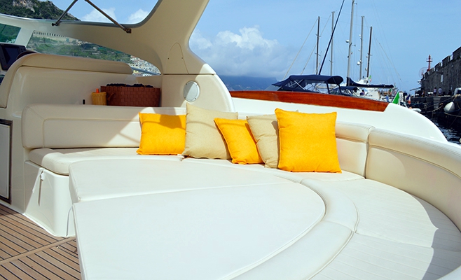 Crewed Motor Yacht Prestige 36 photo 3