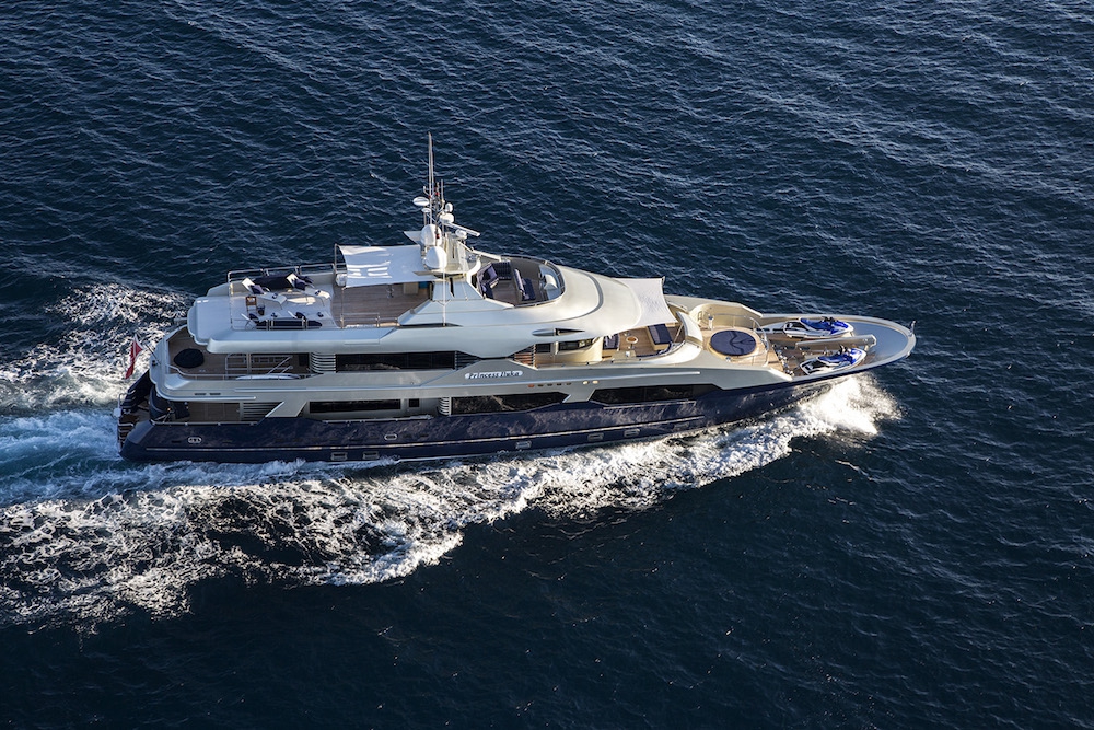 Luxury Crewed Motor Yacht PRINCESS ILUKA