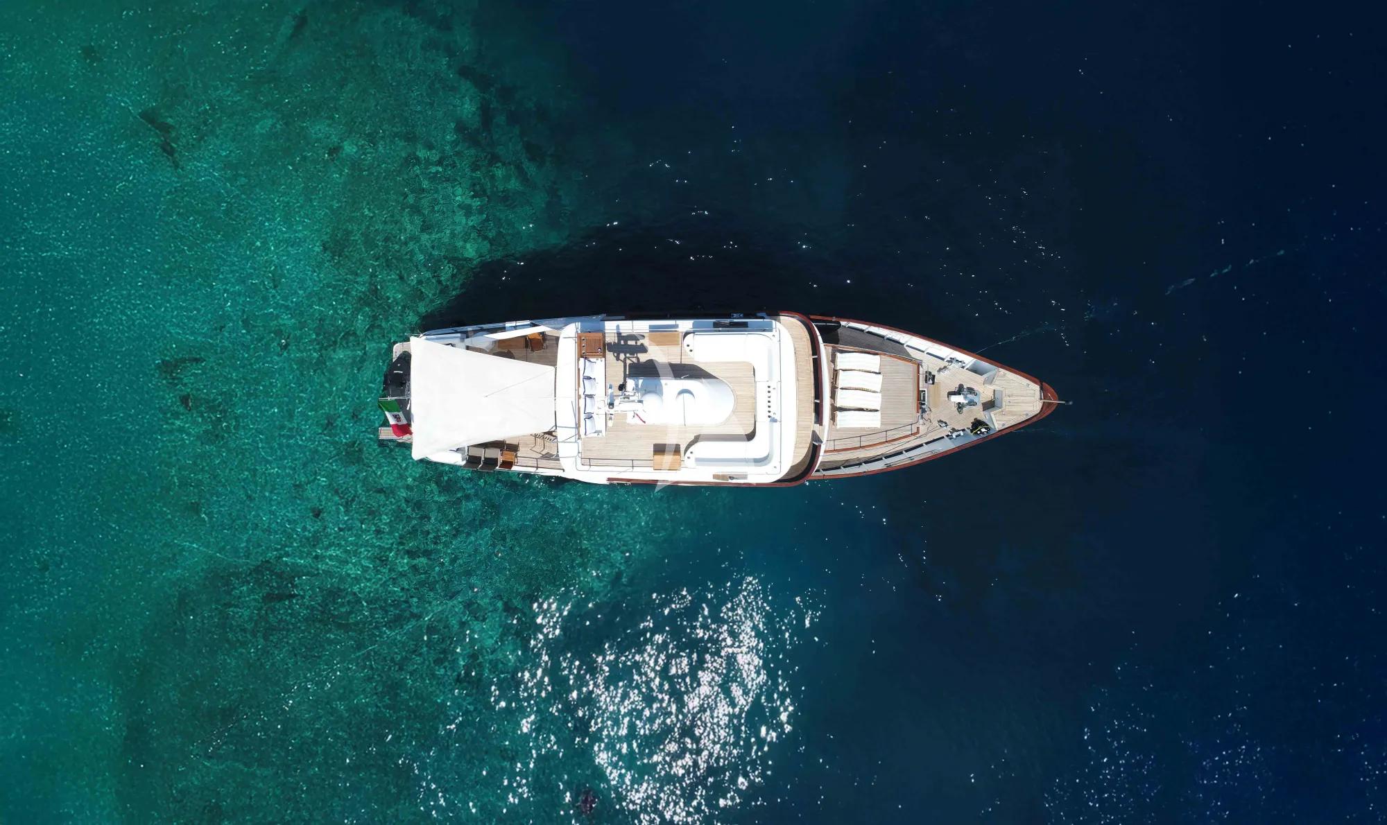 Luxury Crewed Motor Yacht PRINCESS MAELA photo 4