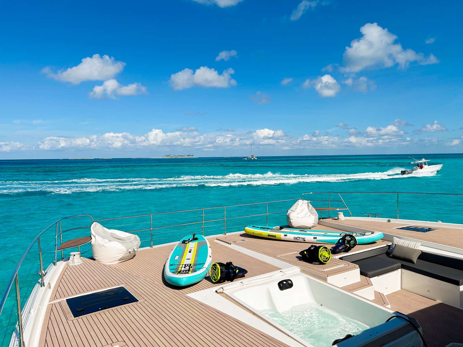 Crewed Power Catamaran PRINCESS MILA photo 6