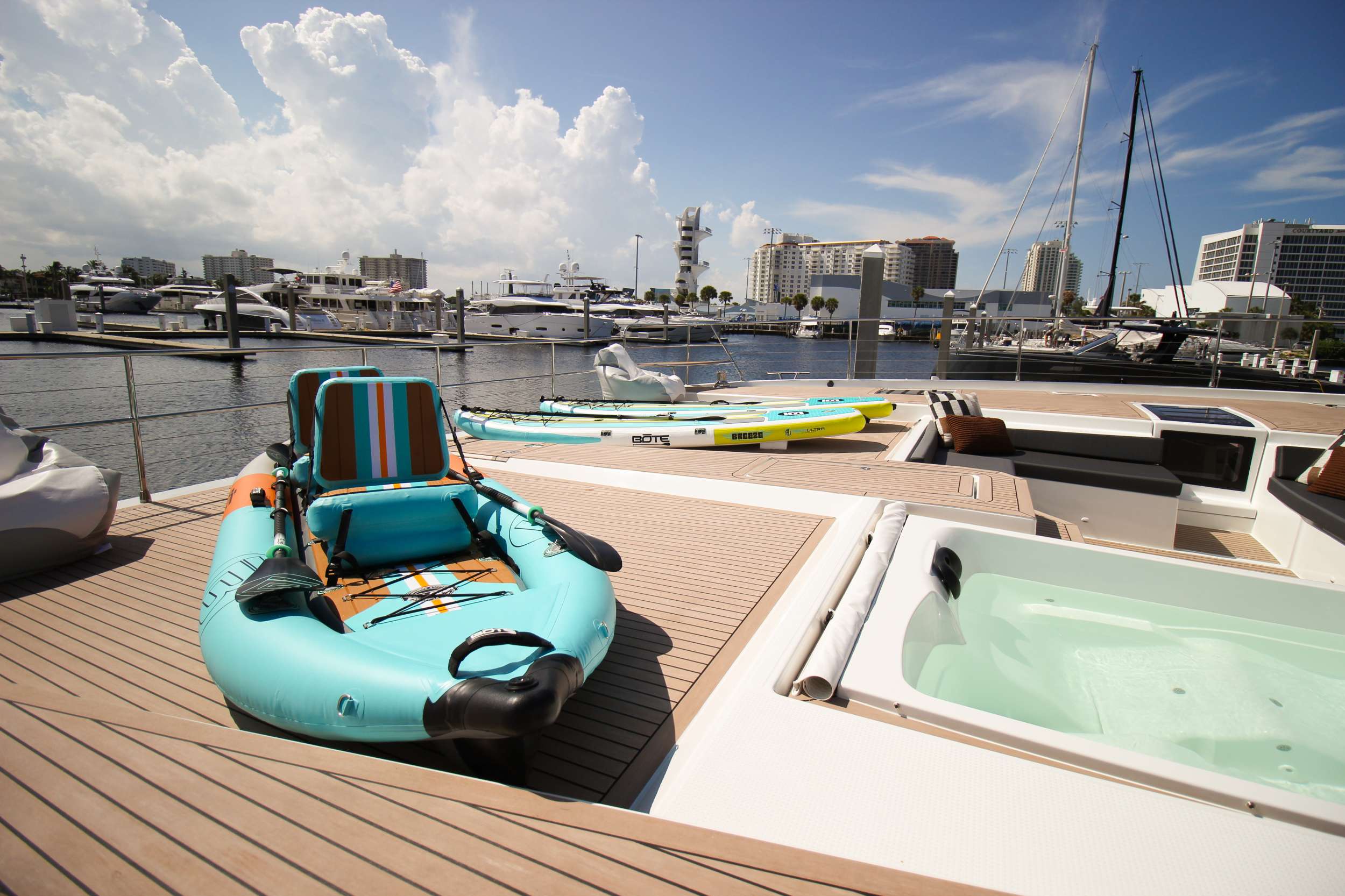 Crewed Power Catamaran PRINCESS MILA photo 7