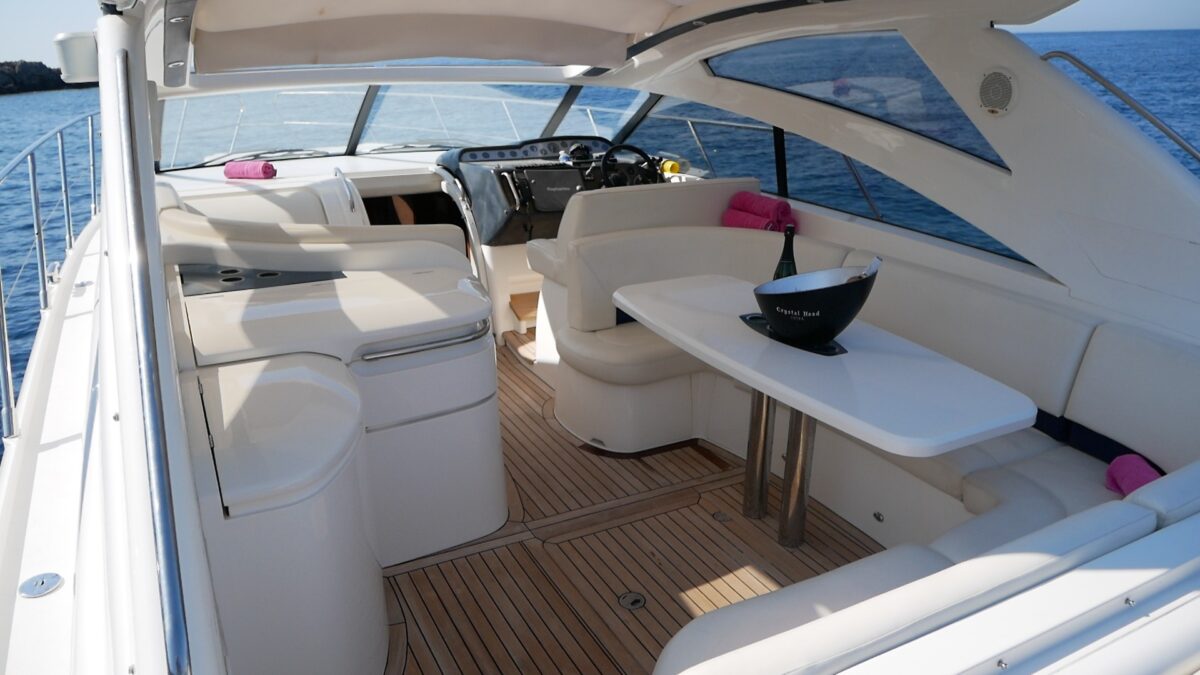 Crewed Motor Yacht Princess V48 photo 8