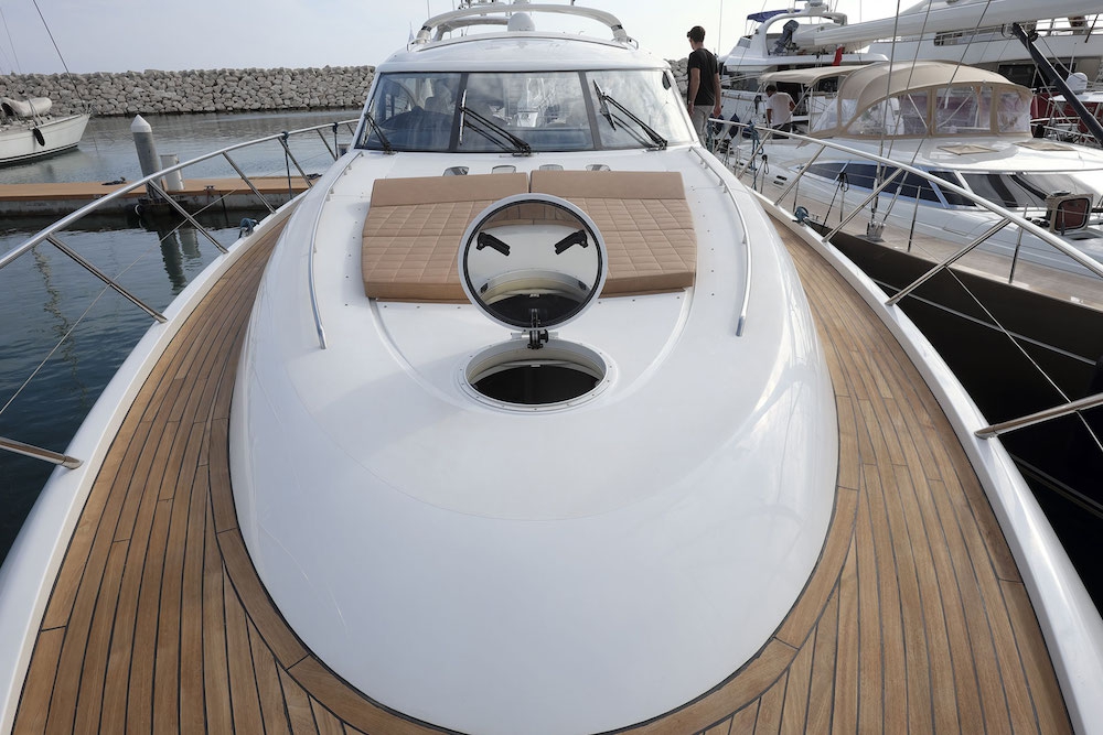 Crewed Motor Yacht Princess V65 photo 5