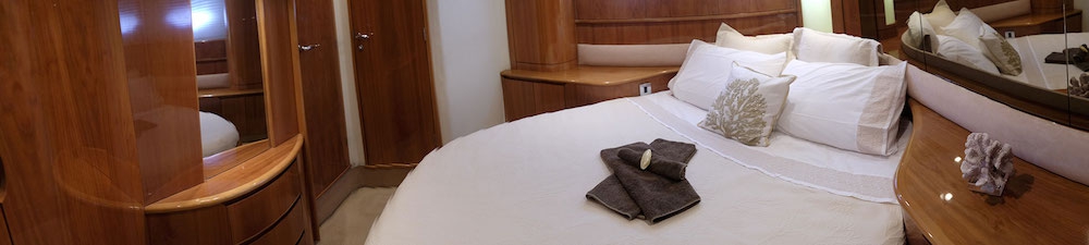 Crewed Motor Yacht Princess V65 photo 8