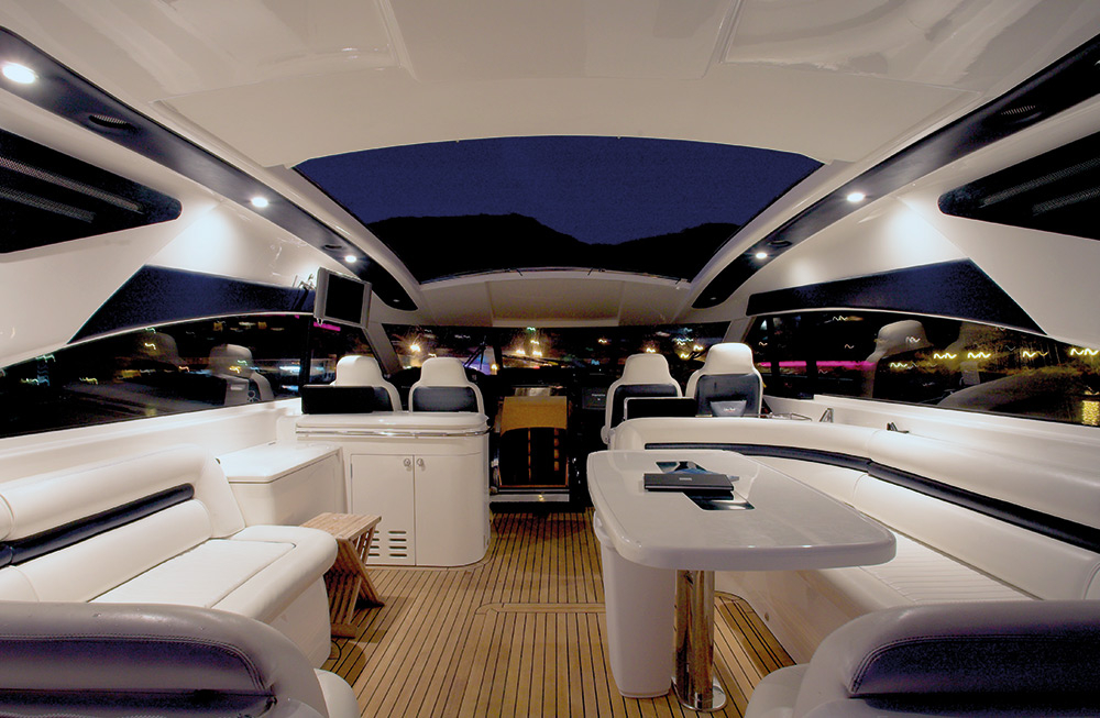 Crewed Motor Yacht Princess V65 photo 4